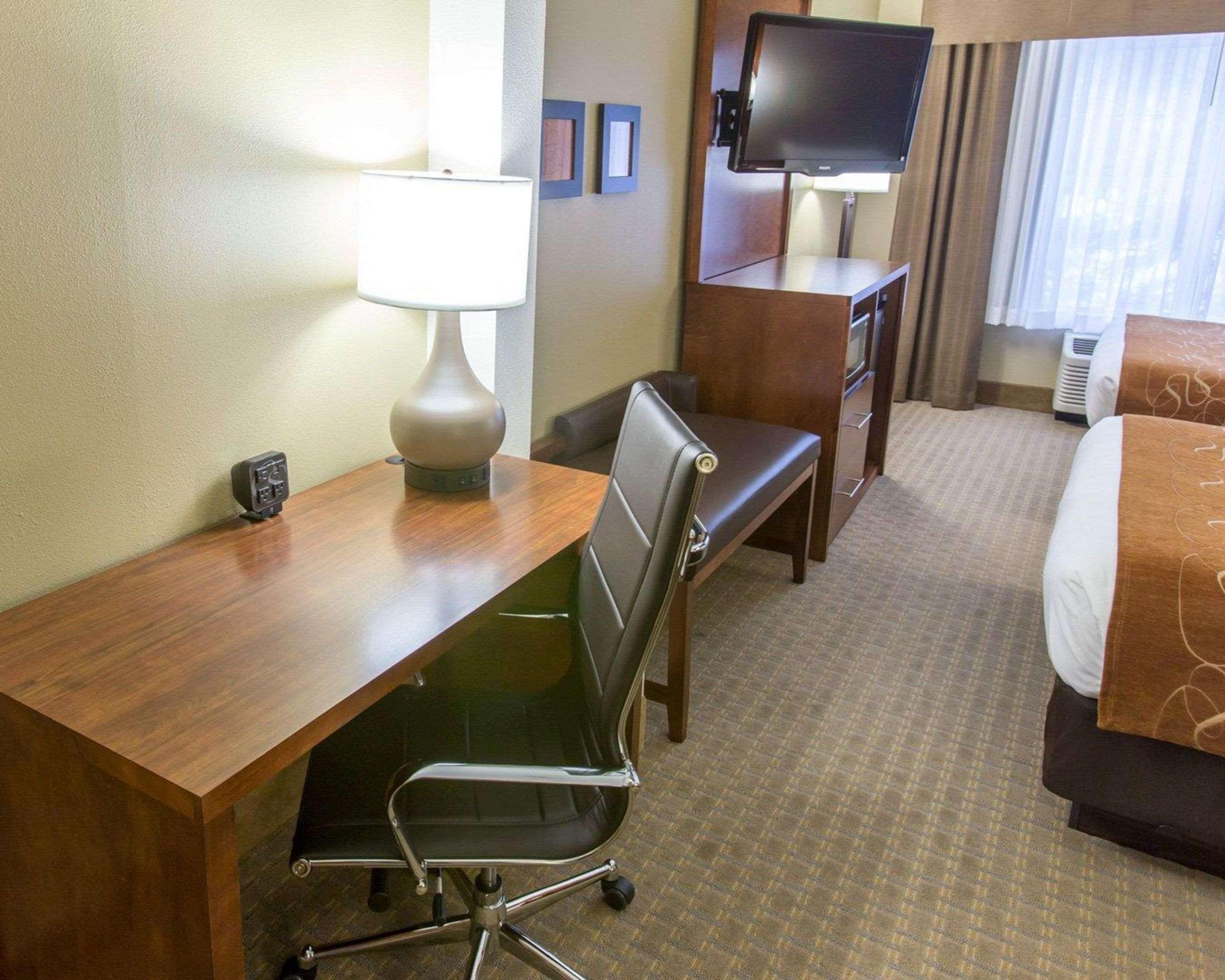 Comfort Suites Marquette Ngoại thất bức ảnh
